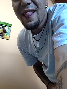 Snapshot of Juuaanp3 chatting on 9, 9, 2025 Juuaanp3 online show from 9, 9, 2025