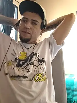 Snapshot of Juuaanp3 chatting on 15, 9, 2025 Juuaanp3 online show from 15, 9, 2025