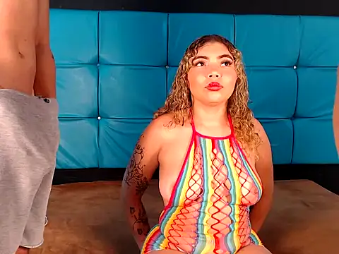 Snapshot of Mara_LatinGirl chatting on 3, 3, 2026 Mara LatinGirl online show from 3, 3, 2026