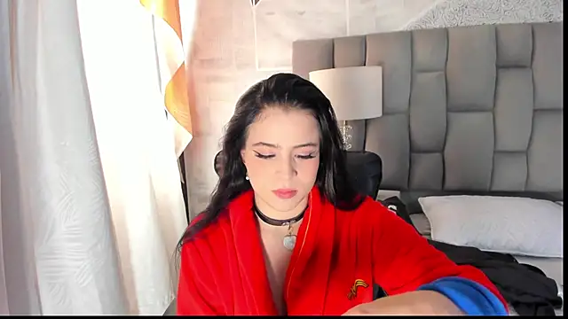 ChannelWhite  online show from 14, 10, 2025