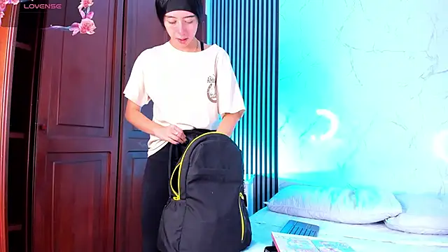 StephanAndSamantha online show from 22, 10, 2025