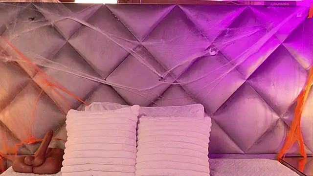 Snapshot of gemma_sm chatting on 24, 10, 2025 gemma sm online show from 24, 10, 2025