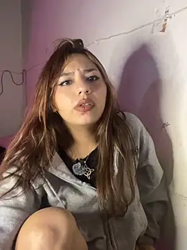 Snapshot of SoftLady_S33 chatting on 22, 5, 2026 SoftLady S33 online show from 22, 5, 2026