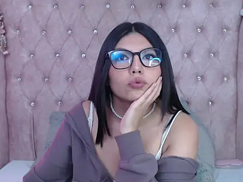 Snapshot of Jessica_Carter_01 chatting on 12, 11, 2025 Jessica Carter 01 online show from 12, 11, 2025