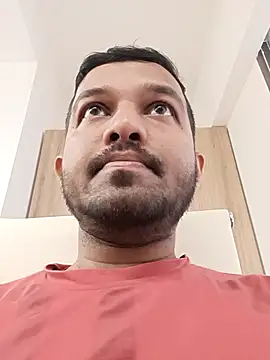 Snapshot of VJ17 chatting on 5, 10, 2025 VJ17 online show from 5, 10, 2025