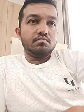 Snapshot of VJ17 chatting on 18, 10, 2025 VJ17 online show from 18, 10, 2025