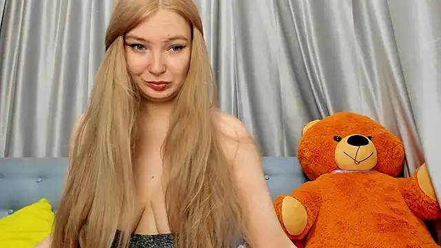 Snapshot of Leotorneo chatting on 2, 10, 2025 Leotorneo online show from 2, 10, 2025