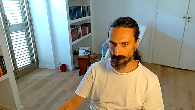 Snapshot of Mrkurt86 chatting on 1, 8, 2026 Mrkurt86 online show from 1, 8, 2026