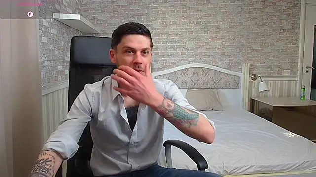 Snapshot of JonahShaw chatting on 4, 5, 2026 JonahShaw online show from 4, 5, 2026