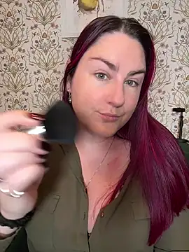 Snapshot of Lacey-BBW chatting on 6, 10, 2025 Lacey-BBW online show from 6, 10, 2025