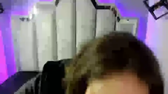  Emily rosee  online show from 17, 10, 2025