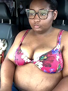 PoppyLuxe online show from 8, 11, 2025