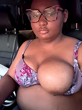 PoppyLuxe online show from 18, 11, 2025