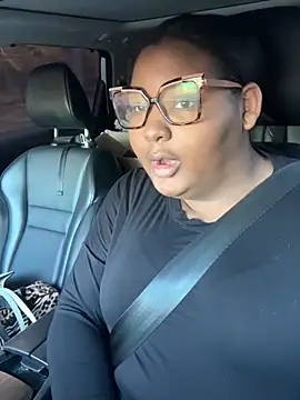 PoppyLuxe online show from 29, 11, 2025