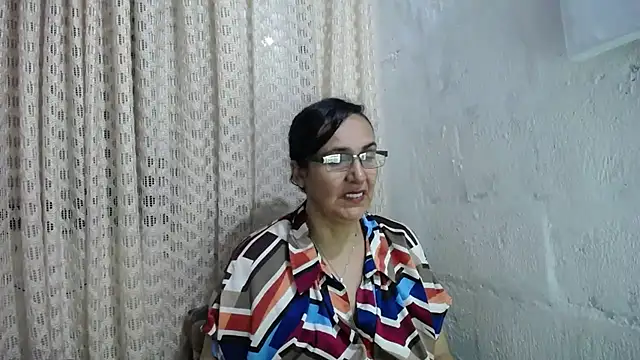 gabbyparker  online show from 16, 11, 2025