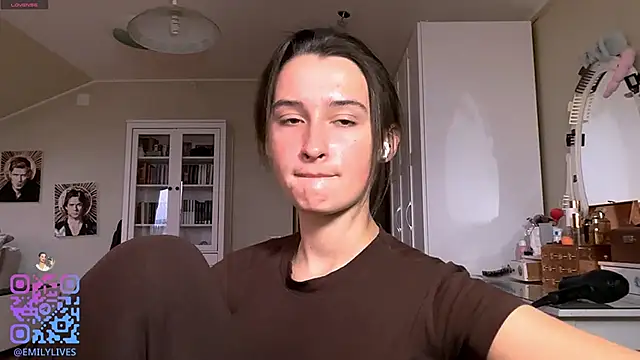 Snapshot of DarlineBrustera chatting on 15, 2, 2026 DarlineBrustera online show from 15, 2, 2026