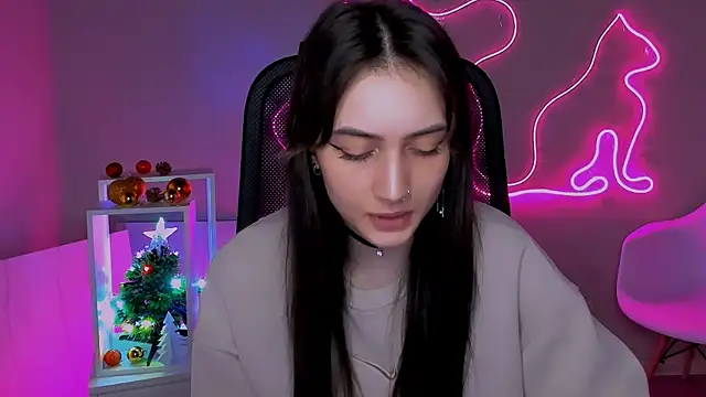 Snapshot of olivianorton chatting on 7, 1, 2026 olivianorton online show from 7, 1, 2026