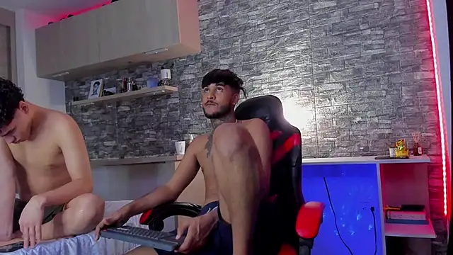 Snapshot of Theimperialboys_ chatting on 30, 6, 2026 Theimperialboys online show from 30, 6, 2026
