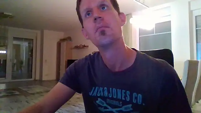 Snapshot of Trockenbau chatting on 12, 9, 2025 Trockenbau online show from 12, 9, 2025