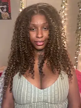 MistiSavannah online show from 15, 2, 2026