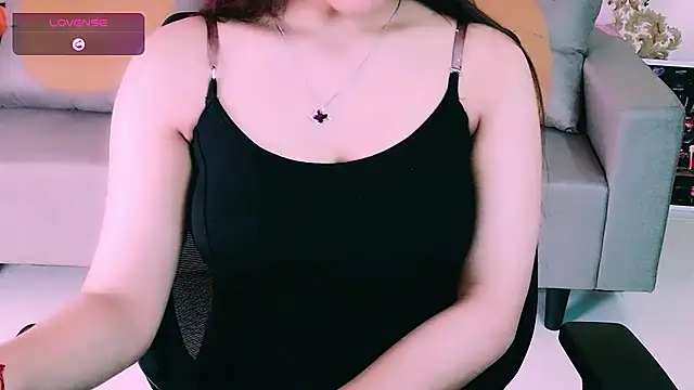 Snapshot of My_Rose chatting on 24, 2, 2026 My Rose online show from 24, 2, 2026