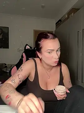 Snapshot of OliviaaFischer chatting on 25, 3, 2026 OliviaaFischer online show from 25, 3, 2026