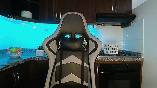 GalaX x online show from 20, 12, 2025