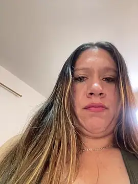 emma hot2006 online show from 18, 10, 2025