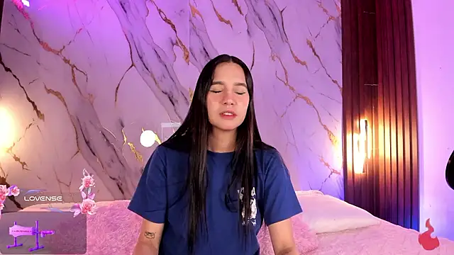 Emmiicute online show from 19, 2, 2026