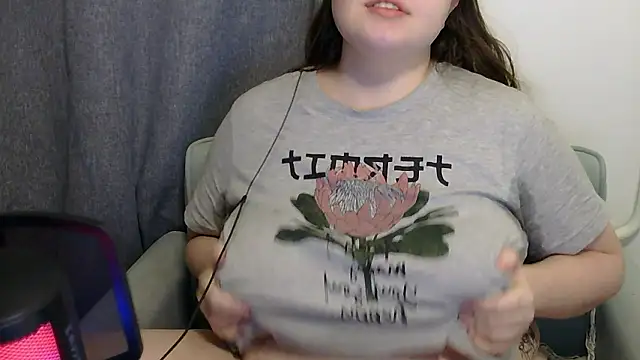 brattyprincessemma online show from 14, 2, 2026