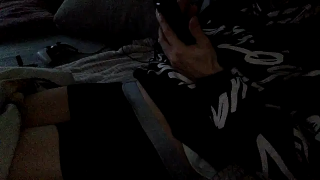 Breezydicksn online show from 28, 10, 2025