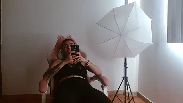 Crystal Star  online show from 13, 12, 2025