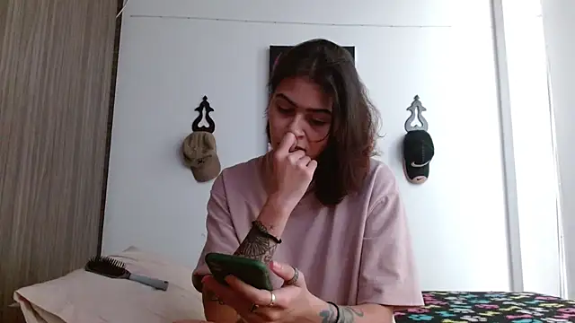 Snapshot of Crystal_Star_ chatting on 26, 5, 2026 Crystal Star online show from 26, 5, 2026