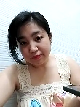 Snapshot of Minn-cute chatting on 30, 4, 2026 Minn-cute online show from 30, 4, 2026