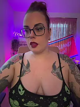 Snapshot of Miss_Lucifer6 chatting on 26, 6, 2026 Miss Lucifer6 online show from 26, 6, 2026