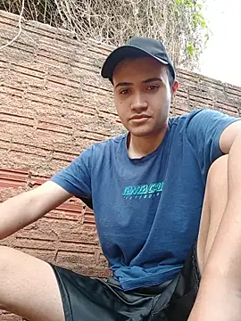 Snapshot of novinho_safado__ chatting on 26, 5, 2026 novinho safado online show from 26, 5, 2026