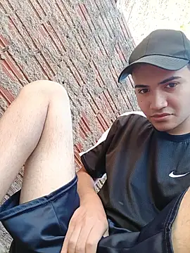 Snapshot of novinho_safado__ chatting on 6, 6, 2026 novinho safado online show from 6, 6, 2026