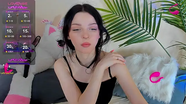 Snapshot of BlackyLii chatting on 10, 11, 2025 BlackyLii online show from 10, 11, 2025