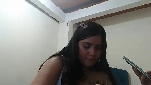 Snapshot of _yess_love_ chatting on 29, 11, 2025 yess love online show from 29, 11, 2025