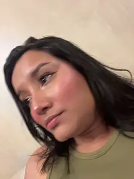 HannahMontgomery online show from 7, 11, 2025