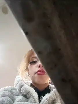 elisabethflores online show from 6, 1, 2026