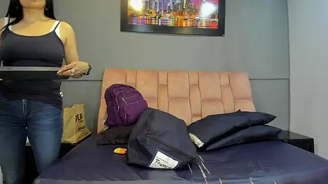 CharlotteCottin online show from 17, 11, 2025