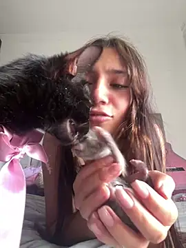 Snapshot of LisaGoddes chatting on 3, 4, 2026 LisaGoddes online show from 3, 4, 2026