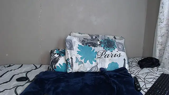 Snapshot of Lunalee chatting on 1, 2, 2026 Lunalee online show from 1, 2, 2026