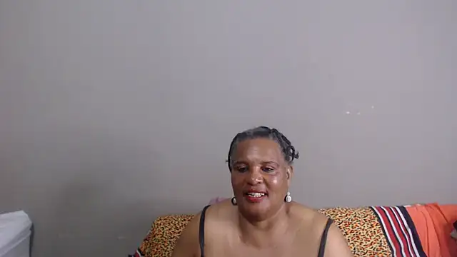 Snapshot of GrandBustyMelon chatting on 26, 6, 2026 GrandBustyMelon online show from 26, 6, 2026