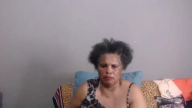 Snapshot of GrandBustyMelon chatting on 5, 7, 2026 GrandBustyMelon online show from 5, 7, 2026