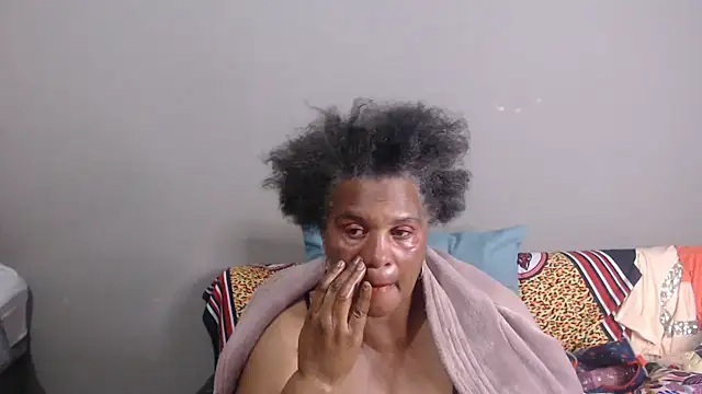 Snapshot of GrandBustyMelon chatting on 9, 7, 2026 GrandBustyMelon online show from 9, 7, 2026