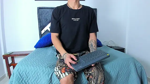 wyatt 3 online show from 6, 1, 2026