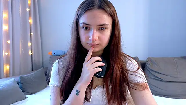 Lelia Vibe online show from 14, 11, 2025