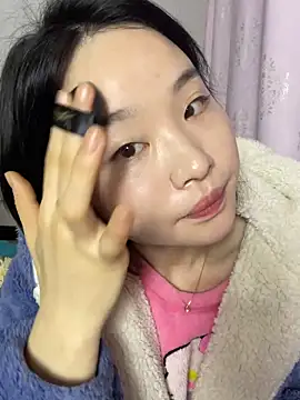 Y2Luvk online show from 10, 2, 2026